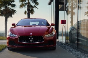 Maserati Ghibli 2019 mới mang nhiều tính năng đặc sắc