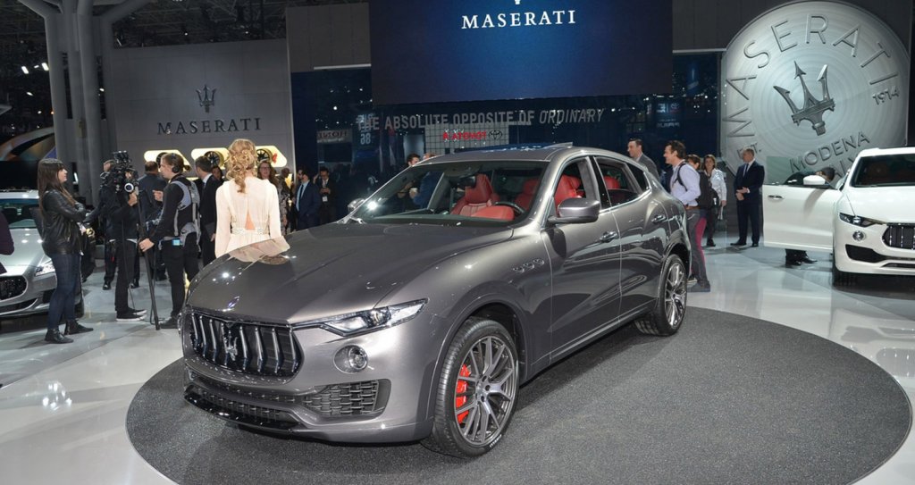 Vì sao Maserati luôn là cái tên bất bại trong phân khúc hạng sang?
