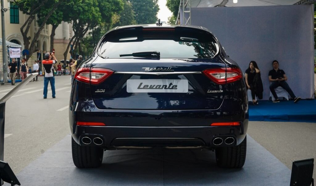 Bảng giá xe Maserati Levante GranSport 2020 tại Việt Nam