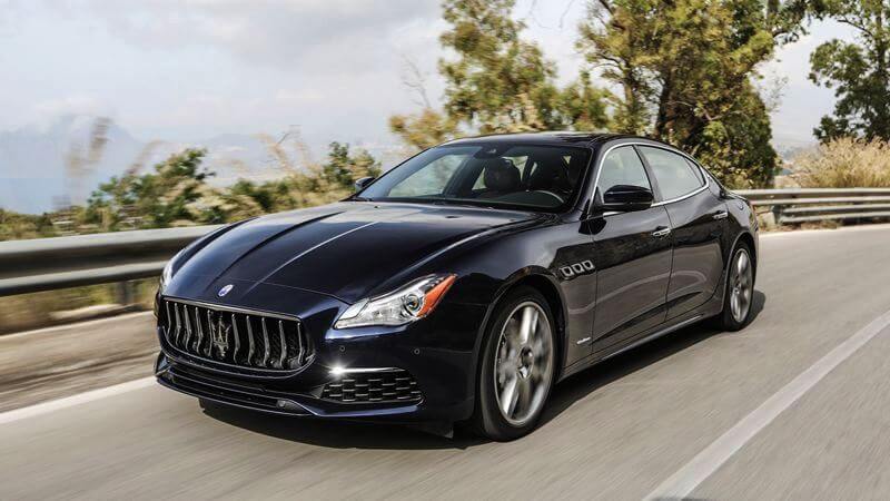 So sánh giá bán Maserati Quattroporte và Porsche Panamera