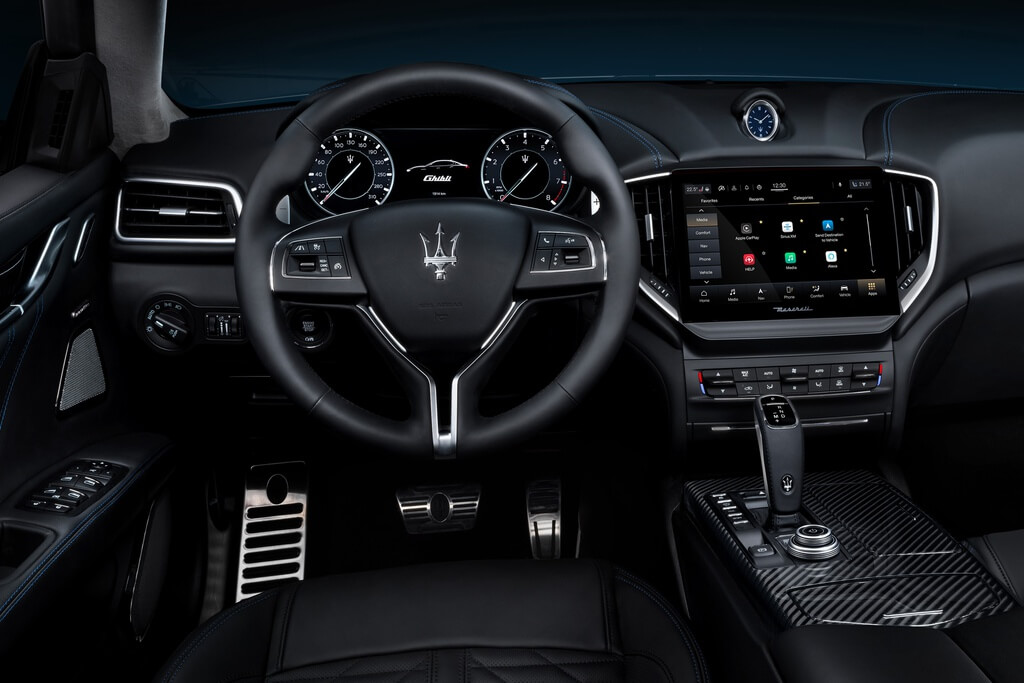 Maserati Ghibli 2021 Hybrid - Đứa con lai đầu tiên của Maserati (Phần 2)